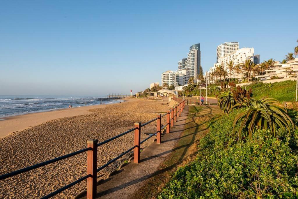 Oceans Umhlanga 2 Bedroom Accommodation Durban Exterior photo