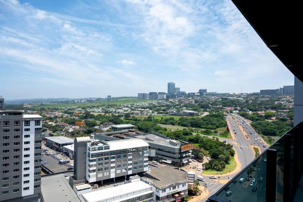 Oceans Umhlanga 2 Bedroom Accommodation Durban Exterior photo